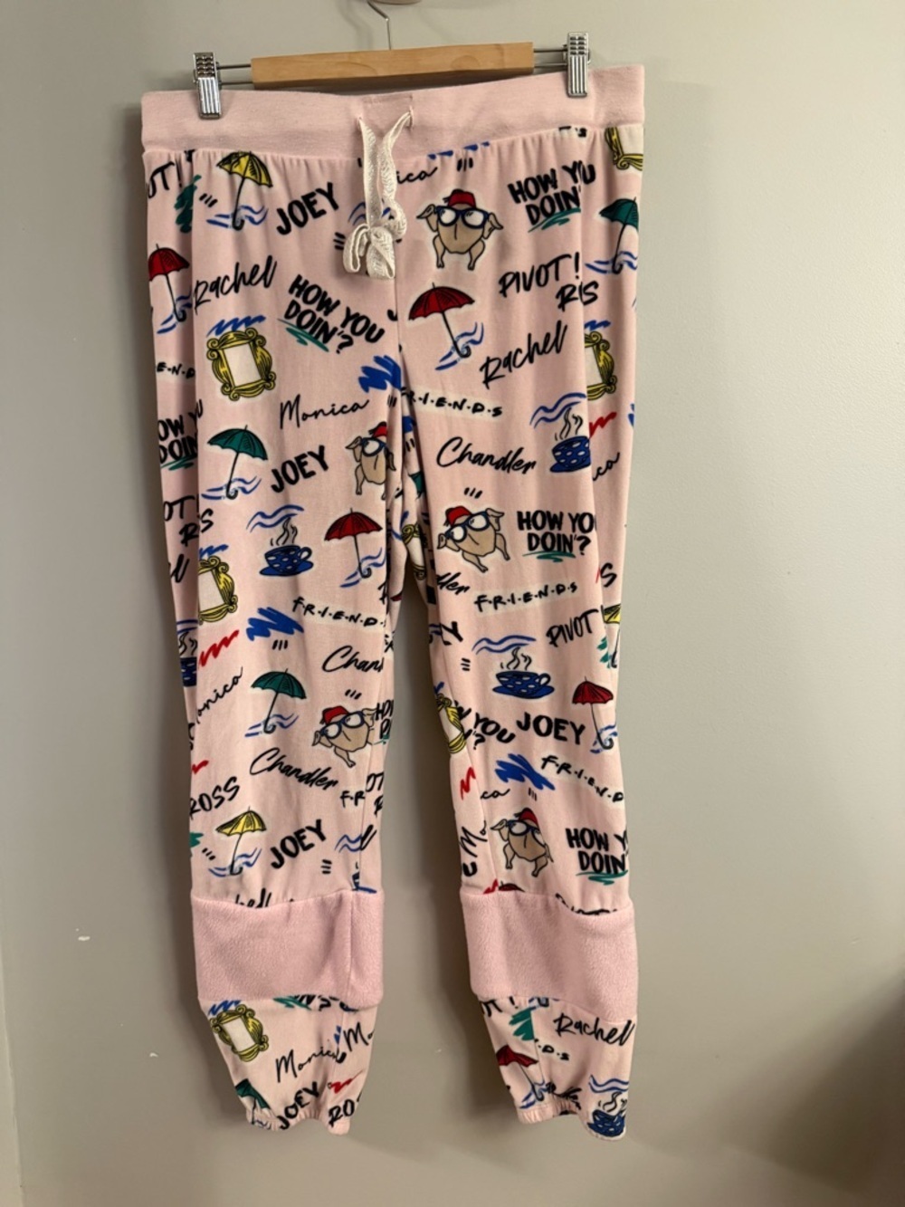 Friends Pajama Pants Pink Fleece Lounge Joggers size large